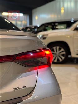 تۆیۆتا ئەڤەلۆن